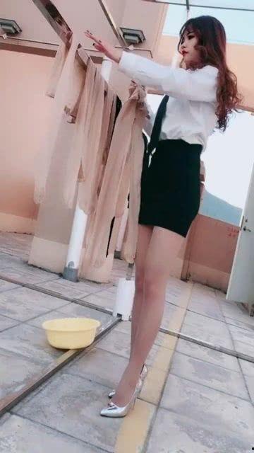 干同事短丝袜,干同事的短丝袜风情