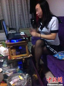 丝袜会所2苏菲视频,苏菲的激情诱惑