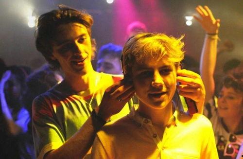 85年盛夏免费观看,免费观影热潮席卷全国