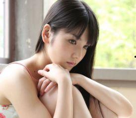 荒井暖菜写真视频,性感女神的私密瞬间